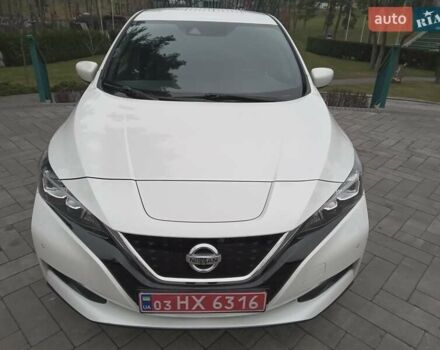 Білий Ніссан Ліф, об'ємом двигуна 0 л та пробігом 81 тис. км за 16990 $, фото 1 на Automoto.ua