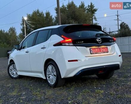 Белый Ниссан Лиф, объемом двигателя 0 л и пробегом 118 тыс. км за 14800 $, фото 9 на Automoto.ua