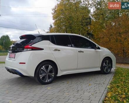 Белый Ниссан Лиф, объемом двигателя 0 л и пробегом 76 тыс. км за 13800 $, фото 14 на Automoto.ua