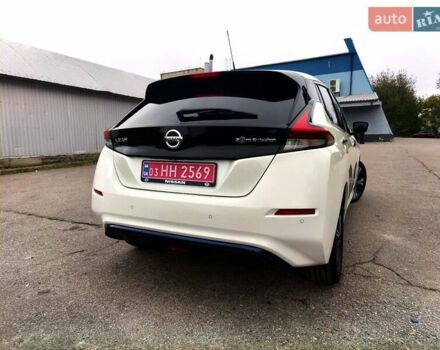 Белый Ниссан Лиф, объемом двигателя 0 л и пробегом 72 тыс. км за 13750 $, фото 38 на Automoto.ua