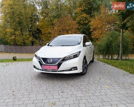 Белый Ниссан Лиф, объемом двигателя 0 л и пробегом 76 тыс. км за 13800 $, фото 5 на Automoto.ua