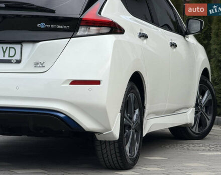 Белый Ниссан Лиф, объемом двигателя 0 л и пробегом 100 тыс. км за 15450 $, фото 20 на Automoto.ua