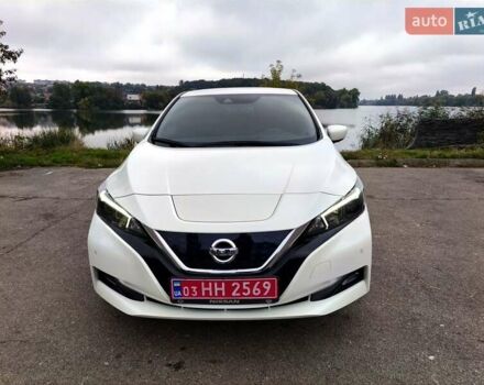 Белый Ниссан Лиф, объемом двигателя 0 л и пробегом 72 тыс. км за 13750 $, фото 32 на Automoto.ua