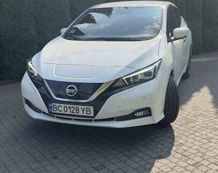 Белый Ниссан Лиф, объемом двигателя 0 л и пробегом 55 тыс. км за 17500 $, фото 13 на Automoto.ua