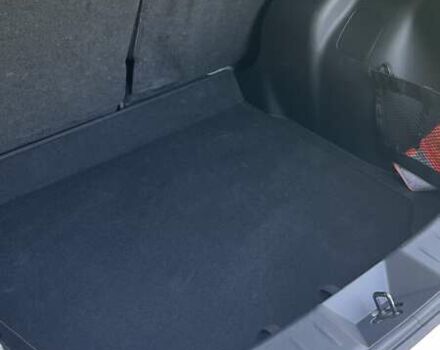 Белый Ниссан Лиф, объемом двигателя 0 л и пробегом 55 тыс. км за 17500 $, фото 65 на Automoto.ua