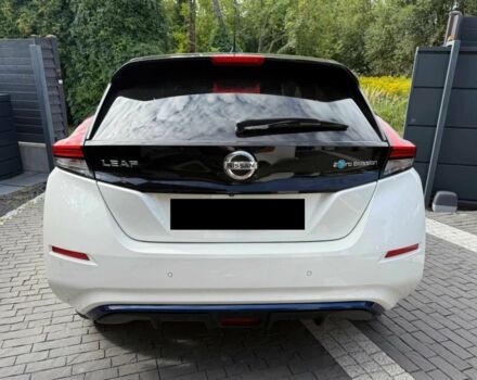 Білий Ніссан Ліф, об'ємом двигуна 0 л та пробігом 68 тис. км за 9000 $, фото 4 на Automoto.ua