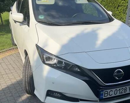 Белый Ниссан Лиф, объемом двигателя 0 л и пробегом 55 тыс. км за 17500 $, фото 17 на Automoto.ua