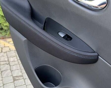 Белый Ниссан Лиф, объемом двигателя 0 л и пробегом 55 тыс. км за 17500 $, фото 46 на Automoto.ua