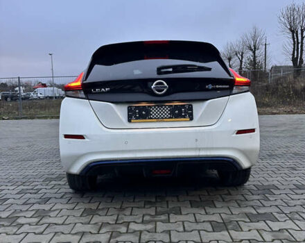 Белый Ниссан Лиф, объемом двигателя 0 л и пробегом 22 тыс. км за 14500 $, фото 8 на Automoto.ua