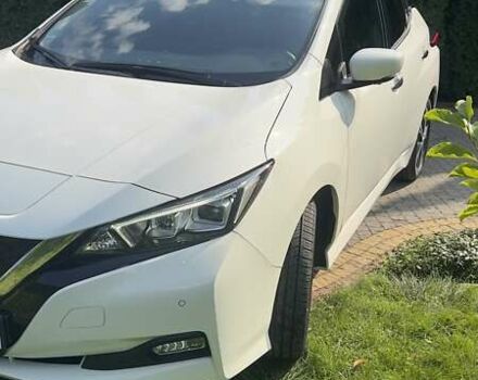 Белый Ниссан Лиф, объемом двигателя 0 л и пробегом 55 тыс. км за 17500 $, фото 22 на Automoto.ua