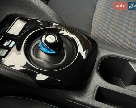 Белый Ниссан Лиф, объемом двигателя 0 л и пробегом 127 тыс. км за 14999 $, фото 42 на Automoto.ua