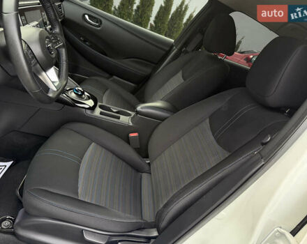 Белый Ниссан Лиф, объемом двигателя 0 л и пробегом 100 тыс. км за 15450 $, фото 25 на Automoto.ua