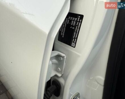 Белый Ниссан Лиф, объемом двигателя 0 л и пробегом 17 тыс. км за 17999 $, фото 49 на Automoto.ua