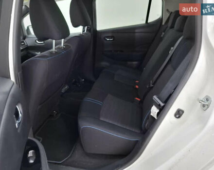 Белый Ниссан Лиф, объемом двигателя 0 л и пробегом 67 тыс. км за 14296 $, фото 9 на Automoto.ua