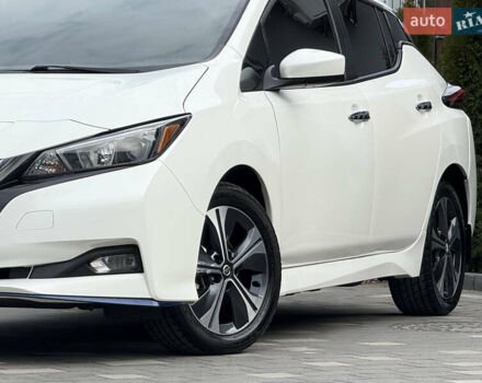 Белый Ниссан Лиф, объемом двигателя 0 л и пробегом 100 тыс. км за 15450 $, фото 9 на Automoto.ua