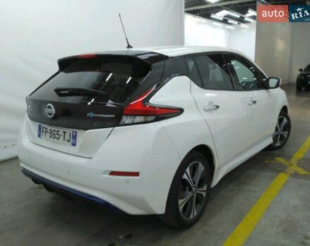 Білий Ніссан Ліф, об'ємом двигуна 0 л та пробігом 49 тис. км за 18500 $, фото 3 на Automoto.ua
