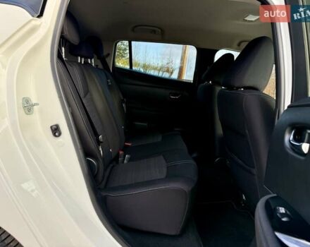 Білий Ніссан Ліф, об'ємом двигуна 0 л та пробігом 98 тис. км за 15450 $, фото 79 на Automoto.ua