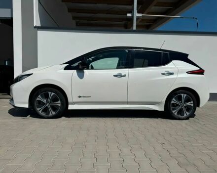 Білий Ніссан Ліф, об'ємом двигуна 0 л та пробігом 43 тис. км за 9000 $, фото 3 на Automoto.ua