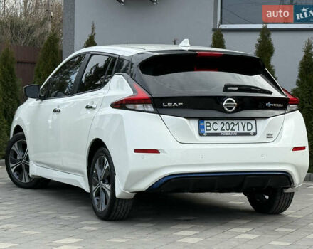 Белый Ниссан Лиф, объемом двигателя 0 л и пробегом 100 тыс. км за 15450 $, фото 12 на Automoto.ua