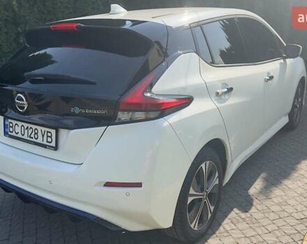 Белый Ниссан Лиф, объемом двигателя 0 л и пробегом 55 тыс. км за 17500 $, фото 7 на Automoto.ua