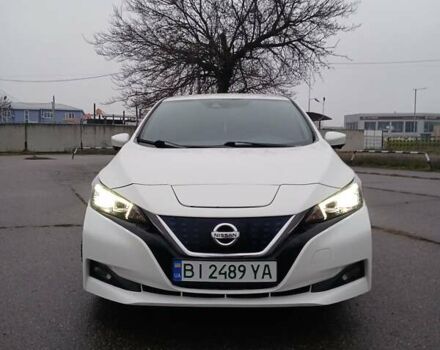 Белый Ниссан Лиф, объемом двигателя 0 л и пробегом 109 тыс. км за 12900 $, фото 7 на Automoto.ua