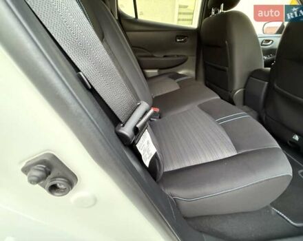 Белый Ниссан Лиф, объемом двигателя 0 л и пробегом 17 тыс. км за 17999 $, фото 38 на Automoto.ua