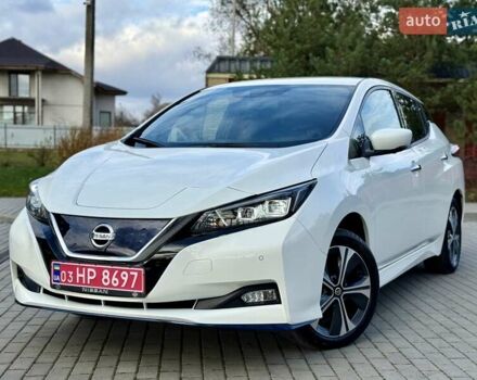 Білий Ніссан Ліф, об'ємом двигуна 0 л та пробігом 98 тис. км за 15450 $, фото 9 на Automoto.ua