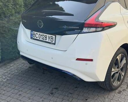 Белый Ниссан Лиф, объемом двигателя 0 л и пробегом 55 тыс. км за 17500 $, фото 3 на Automoto.ua