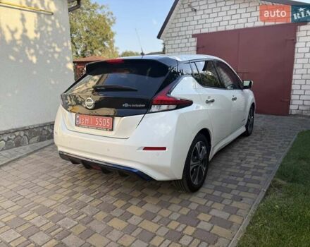 Белый Ниссан Лиф, объемом двигателя 0 л и пробегом 17 тыс. км за 17999 $, фото 20 на Automoto.ua