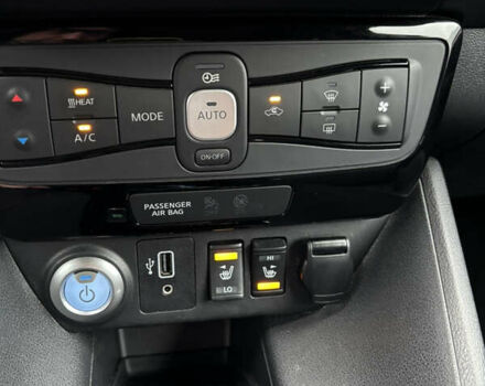 Белый Ниссан Лиф, объемом двигателя 0 л и пробегом 68 тыс. км за 14230 $, фото 17 на Automoto.ua