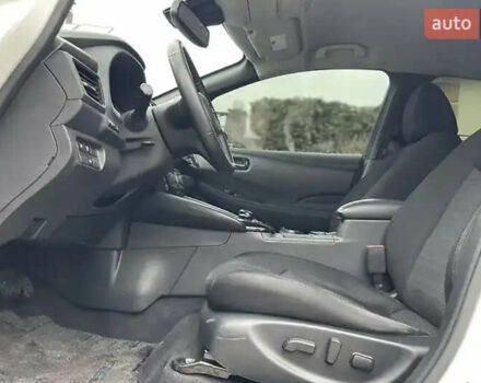 Білий Ніссан Ліф, об'ємом двигуна 0 л та пробігом 81 тис. км за 13700 $, фото 3 на Automoto.ua