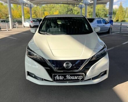 Белый Ниссан Лиф, объемом двигателя 0 л и пробегом 110 тыс. км за 13400 $, фото 2 на Automoto.ua