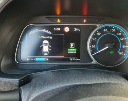 Білий Ніссан Ліф, об'ємом двигуна 0 л та пробігом 80 тис. км за 13500 $, фото 16 на Automoto.ua