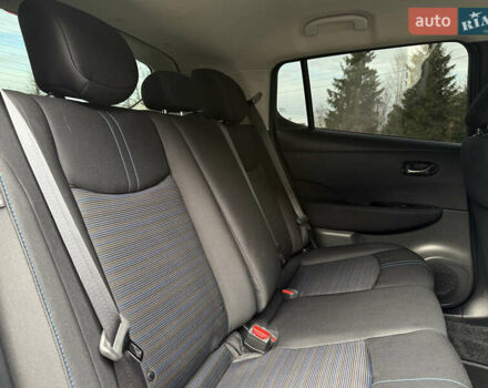 Белый Ниссан Лиф, объемом двигателя 0 л и пробегом 100 тыс. км за 15450 $, фото 35 на Automoto.ua