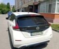 Белый Ниссан Лиф, объемом двигателя 0 л и пробегом 113 тыс. км за 15500 $, фото 2 на Automoto.ua