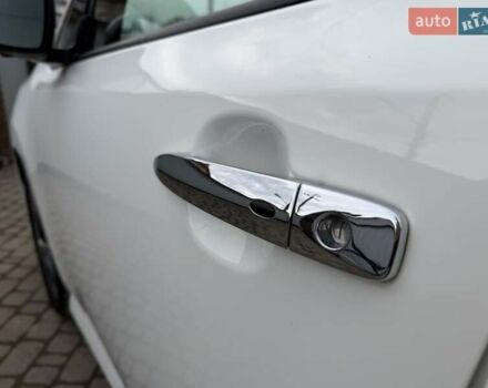 Белый Ниссан Лиф, объемом двигателя 0 л и пробегом 127 тыс. км за 14999 $, фото 20 на Automoto.ua