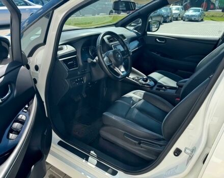Білий Ніссан Ліф, об'ємом двигуна 0 л та пробігом 43 тис. км за 9000 $, фото 8 на Automoto.ua