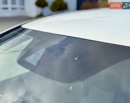 Білий Ніссан Ліф, об'ємом двигуна 0 л та пробігом 98 тис. км за 15450 $, фото 30 на Automoto.ua