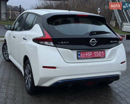 Білий Ніссан Ліф, об'ємом двигуна 0 л та пробігом 54 тис. км за 13800 $, фото 23 на Automoto.ua