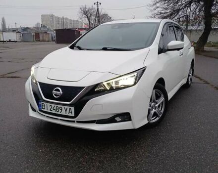 Белый Ниссан Лиф, объемом двигателя 0 л и пробегом 109 тыс. км за 12900 $, фото 1 на Automoto.ua