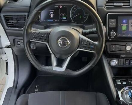 Белый Ниссан Лиф, объемом двигателя 0 л и пробегом 55 тыс. км за 17500 $, фото 50 на Automoto.ua