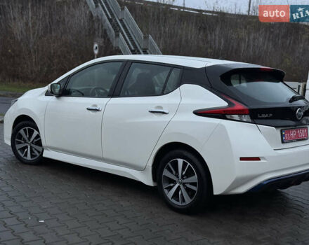 Білий Ніссан Ліф, об'ємом двигуна 0 л та пробігом 54 тис. км за 13800 $, фото 24 на Automoto.ua