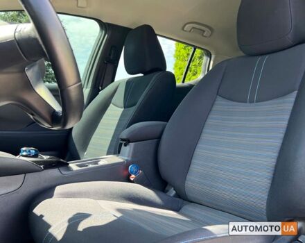 Белый Ниссан Лиф, объемом двигателя 62 л и пробегом 35 тыс. км за 18500 $, фото 17 на Automoto.ua