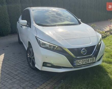 Белый Ниссан Лиф, объемом двигателя 0 л и пробегом 55 тыс. км за 17500 $, фото 29 на Automoto.ua