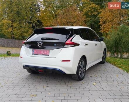 Белый Ниссан Лиф, объемом двигателя 0 л и пробегом 76 тыс. км за 13800 $, фото 9 на Automoto.ua