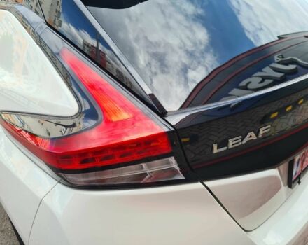 Білий Ніссан Ліф, об'ємом двигуна 0 л та пробігом 85 тис. км за 13500 $, фото 14 на Automoto.ua