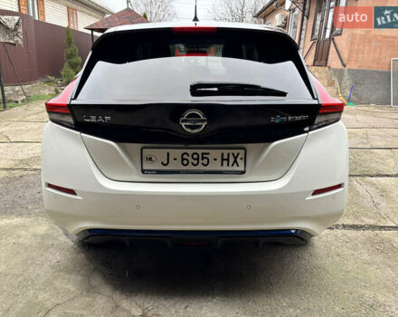 Белый Ниссан Лиф, объемом двигателя 0 л и пробегом 68 тыс. км за 14230 $, фото 9 на Automoto.ua