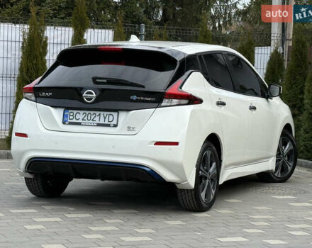 Белый Ниссан Лиф, объемом двигателя 0 л и пробегом 100 тыс. км за 15450 $, фото 18 на Automoto.ua