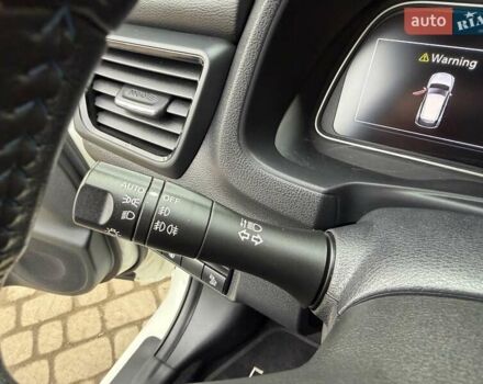 Белый Ниссан Лиф, объемом двигателя 0 л и пробегом 127 тыс. км за 14999 $, фото 35 на Automoto.ua