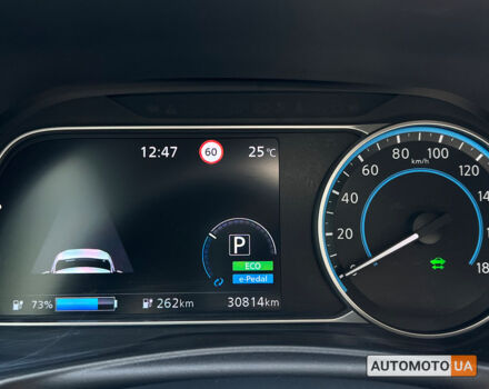 Белый Ниссан Лиф, объемом двигателя 62 л и пробегом 35 тыс. км за 18500 $, фото 21 на Automoto.ua